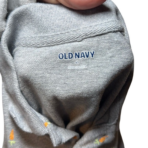 Old Navy Toddler Boys Short Sleeve Pique Polo Shirt Grey with Carrot Print 4T - Picture 8 of 8